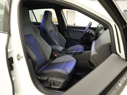 New 2026 Volkswagen Golf w/ Euro Style Package image 32