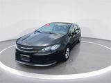 Used 2022 Chrysler Voyager LX image 3