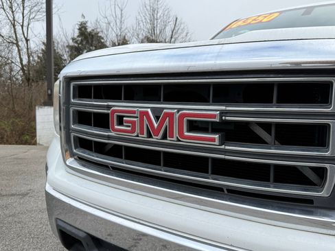 Used 2015 GMC Sierra 1500 2WD Regular Cab image 9