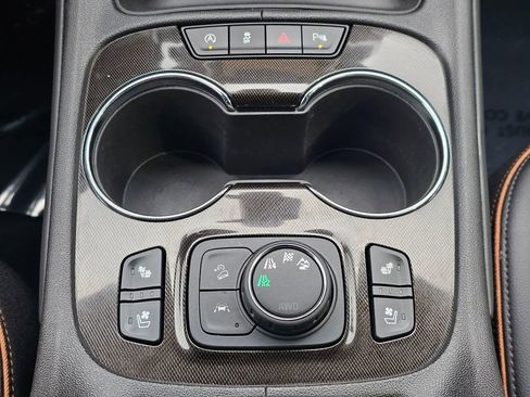 Used 2023 GMC Acadia AT4 w/ Technology Package image 35