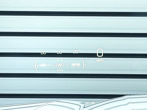 Used 2025 GMC Sierra 1500 Pro w/ Pro Value Package image 6