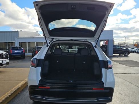 Used 2026 Honda HR-V EX-L image 10