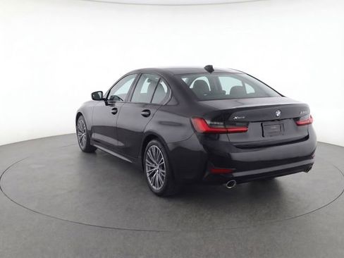 Used 2023 BMW 330i xDrive Sedan AWD/4WD image 5