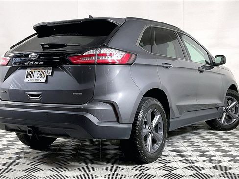 Used 2022 Ford Edge SEL w/ Sport Appearance Package image 10
