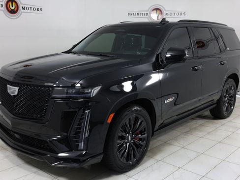 Used 2024 Cadillac Escalade V w/ LPO, ONYX Package AWD/4WD image 5