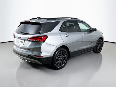 Used 2023 Chevrolet Equinox RS image 8