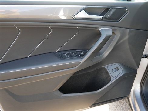Certified 2024 Volkswagen Tiguan SE R-Line image 16
