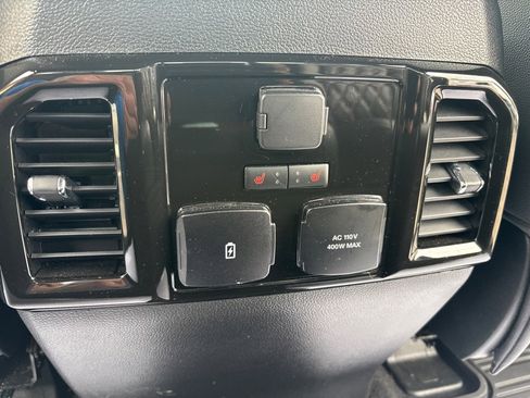 Used 2020 Ford F250 Lariat w/ Lariat Ultimate Package image 29