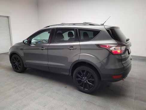 Used 2017 Ford Escape SE w/ Equipment Group 201A FWD image 3