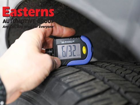 Used 2024 Ford Edge SEL image 28