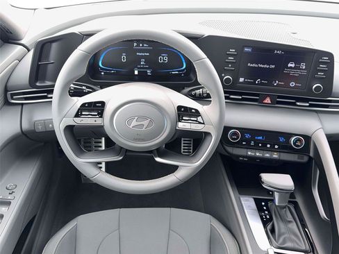 New 2026 Hyundai Elantra Sport FWD image 36