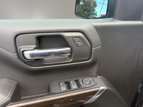 Used 2019 Chevrolet Silverado 1500 LT w/ All-Star Edition AWD/4WD image 12