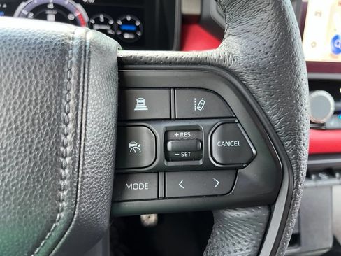 Used 2025 Toyota Tundra TRD Pro AWD/4WD image 34