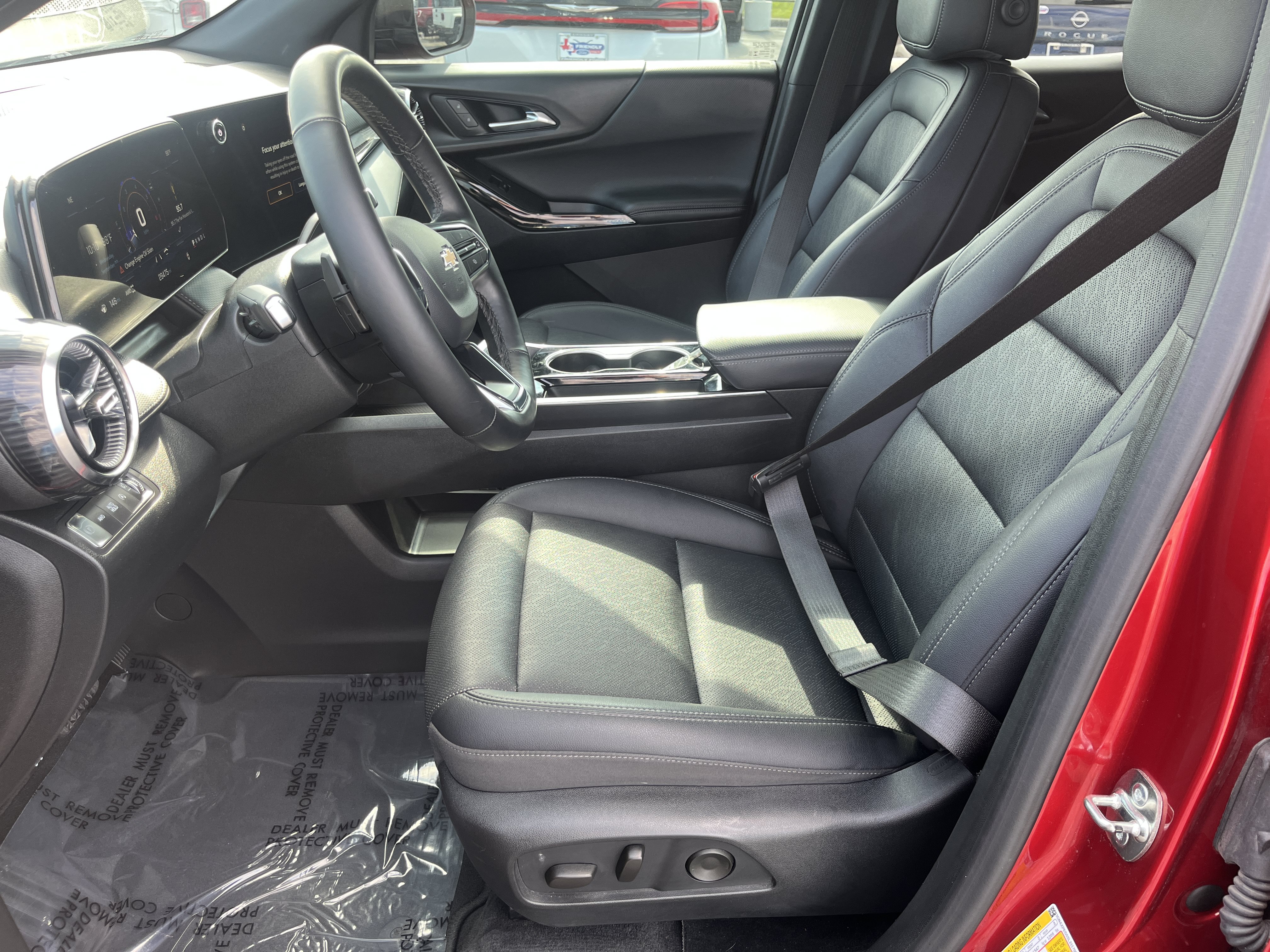 Used 2025 Chevrolet Equinox LT w/ Convenience Package II AWD/4WD image 14