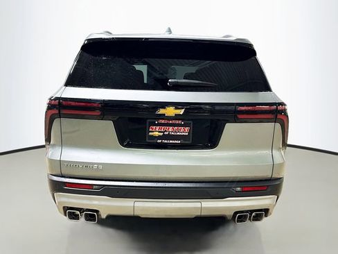 New 2026 Chevrolet Traverse LT w/ LPO, Floor Liner Package image 9