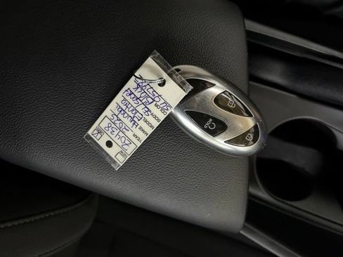 Used 2025 Hyundai Elantra Sport FWD image 49