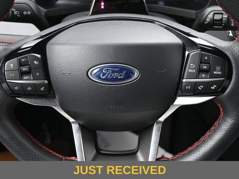 Certified 2025 Ford Explorer ST-Line AWD/4WD image 16