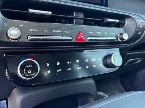 Used 2026 Hyundai Palisade Calligraphy FWD image 19