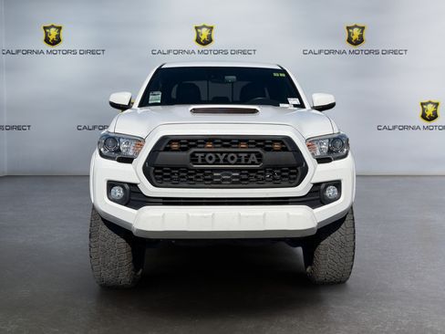 Used 2021 Toyota Tacoma TRD Sport w/ Technology Package RWD image 7