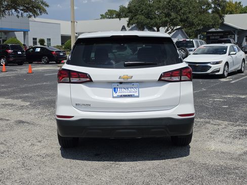 Certified 2024 Chevrolet Equinox LS FWD image 6
