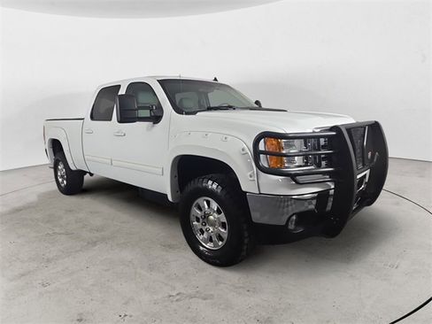 Used 2014 GMC Sierra 2500 SLT w/ SLT Convenience Package image 7