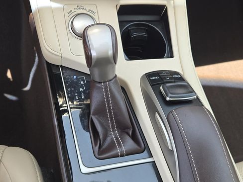 Used 2016 Lexus ES 350 w/ Navigation System Package FWD image 14