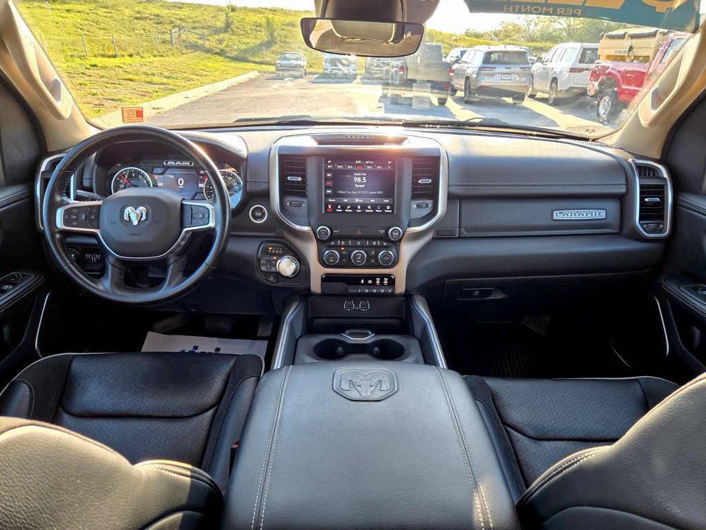 Used 2021 RAM 1500 Laramie AWD/4WD image 18