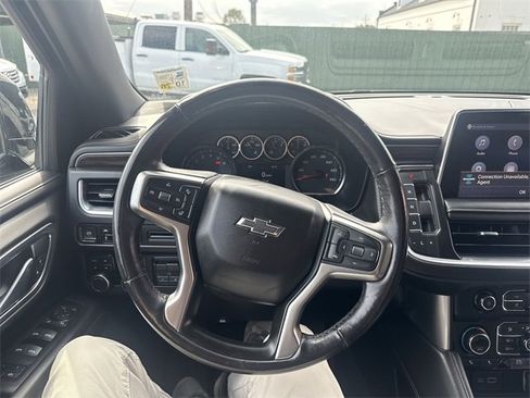 Used 2021 Chevrolet Tahoe Z71 w/ Z71 Signature Package image 14