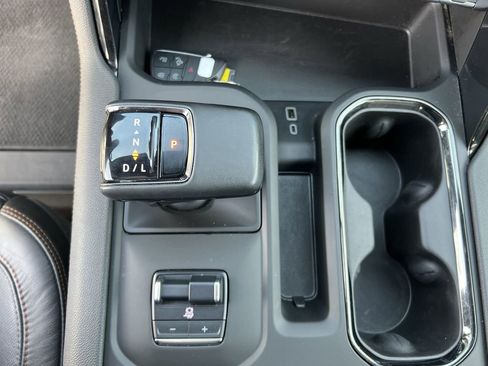 Certified 2024 GMC Sierra 1500 AT4 w/ AT4 Premium Package image 16