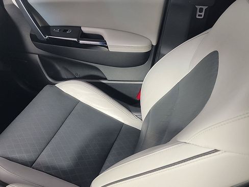 Used 2017 Kia Sportage SX FWD image 22