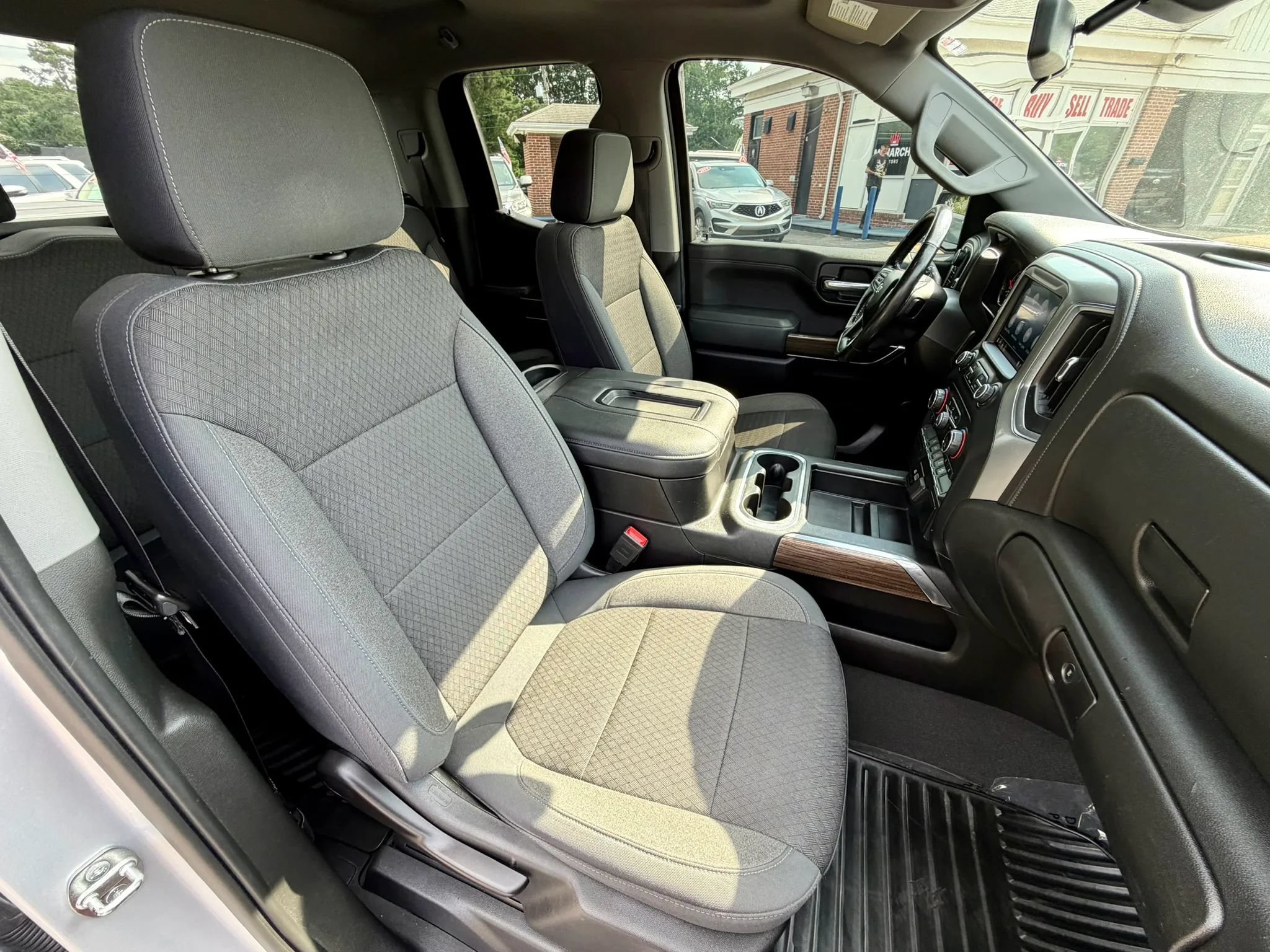 Used 2019 Chevrolet Silverado 1500 RST w/ All-Star Edition AWD/4WD image 11