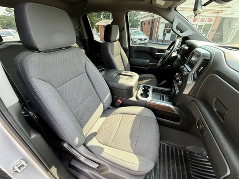 Used 2019 Chevrolet Silverado 1500 RST w/ All-Star Edition AWD/4WD image 11