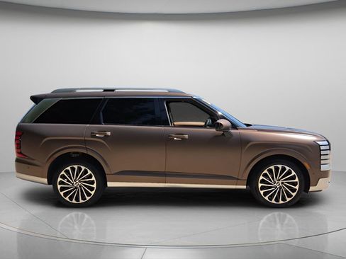 Used 2026 Hyundai Palisade Calligraphy AWD/4WD image 8