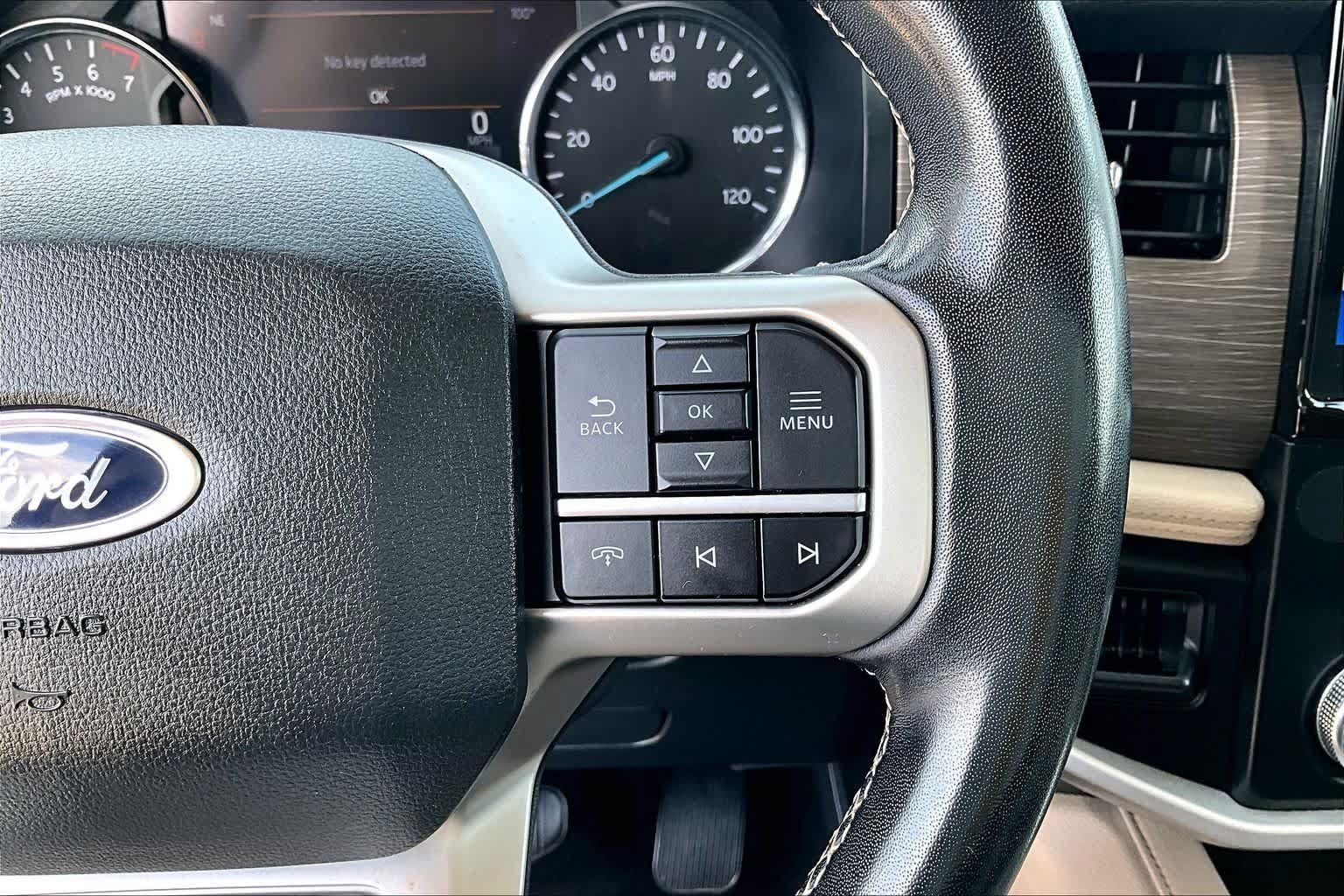 Used 2024 Ford Expedition Limited AWD/4WD image 24