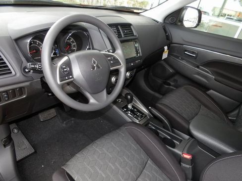 New 2025 Mitsubishi Outlander Sport SE image 11