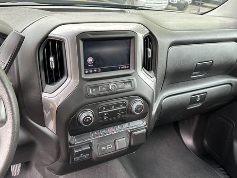 Certified 2022 Chevrolet Silverado 1500 Custom w/ Safety Confidence Package AWD/4WD image 27