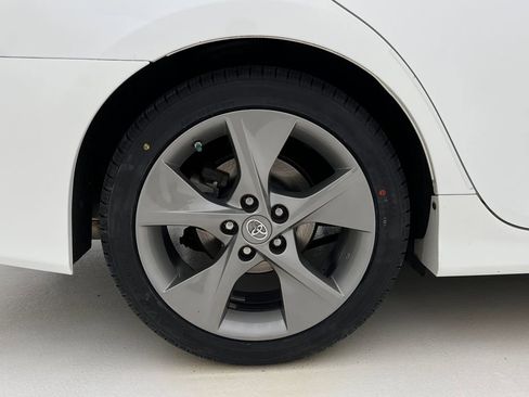 Used 2014 Toyota Camry SE w/ Leather Package image 27