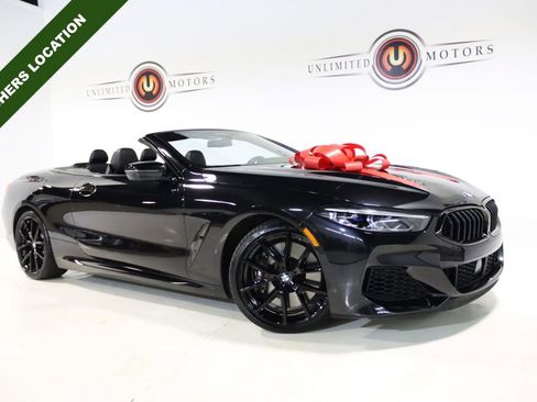 Used 2021 BMW M850i xDrive Convertible image 1