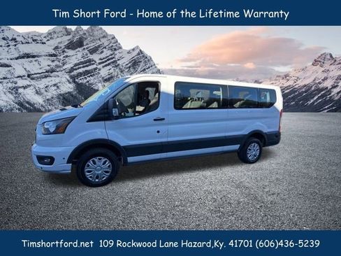 Used 2024 Ford Transit 350 XLT image 3