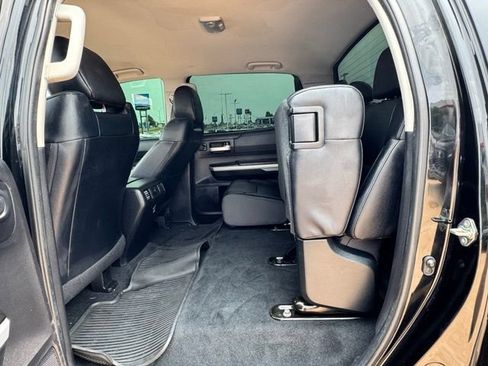 Used 2020 Toyota Tundra SR5 w/ SR5 Leather Package AWD/4WD image 33