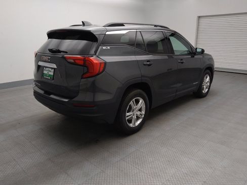 Used 2018 GMC Terrain SLE w/ Driver Convenience Package FWD image 9