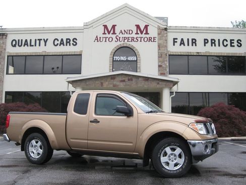Used 2005 Nissan Frontier SE w/ (P01) Power Pkg RWD image 1