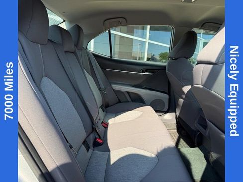 Used 2022 Toyota Camry LE FWD image 12