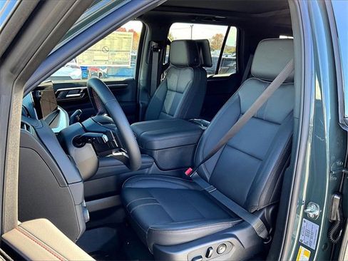 New 2026 Chevrolet Tahoe RST image 9