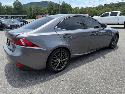 Used 2015 Lexus IS 250 w/ Navigation System Package RWD image 6