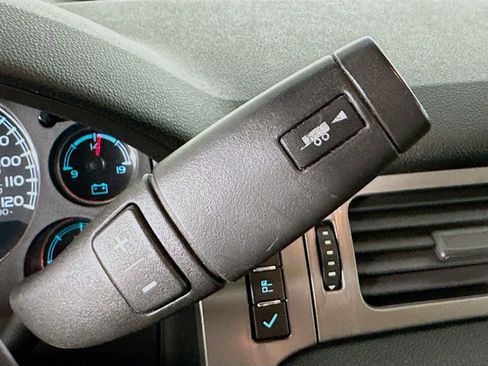 Used 2013 Chevrolet Silverado 2500 LTZ w/ LTZ Plus Package image 20