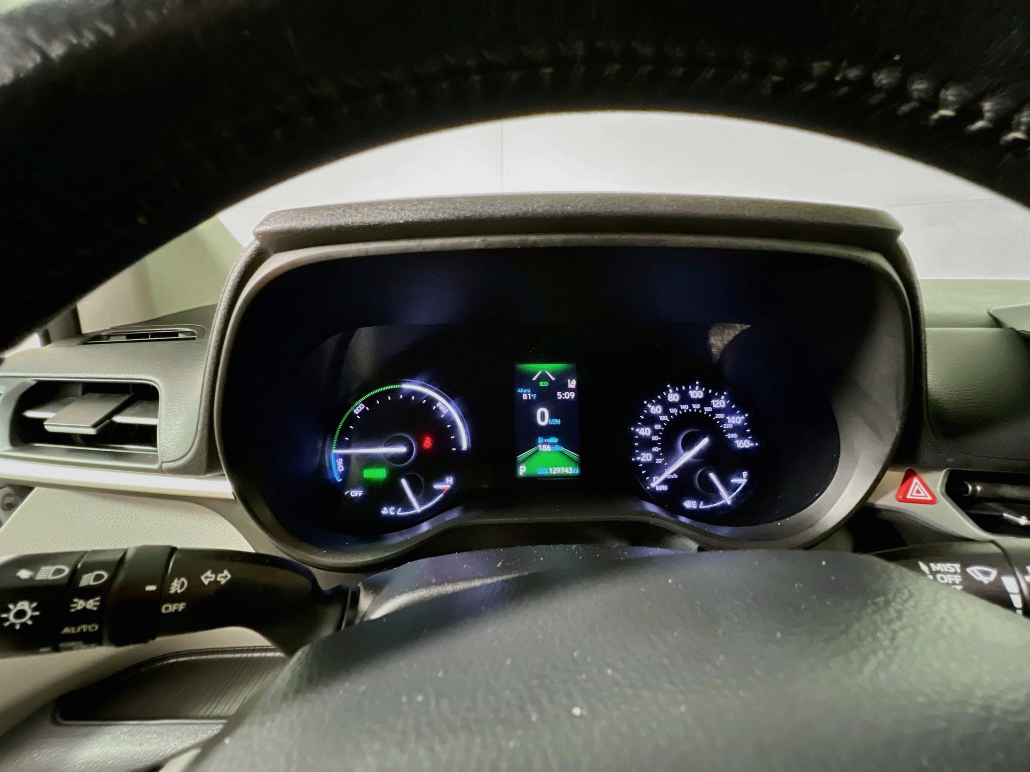 Used 2022 Toyota Sienna XLE FWD image 22