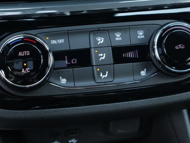 New 2026 Buick Envista Sport Touring w/ Convenience I Package FWD image 34