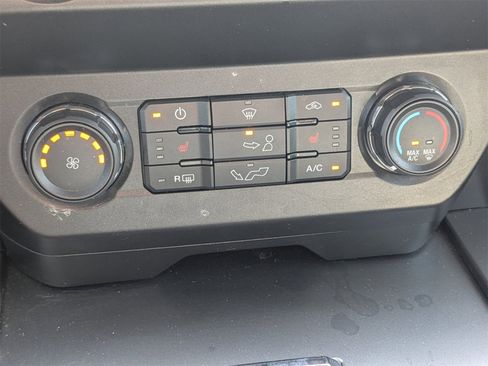 Used 2019 Ford F150 XLT w/ Equipment Group 302A Luxury image 24