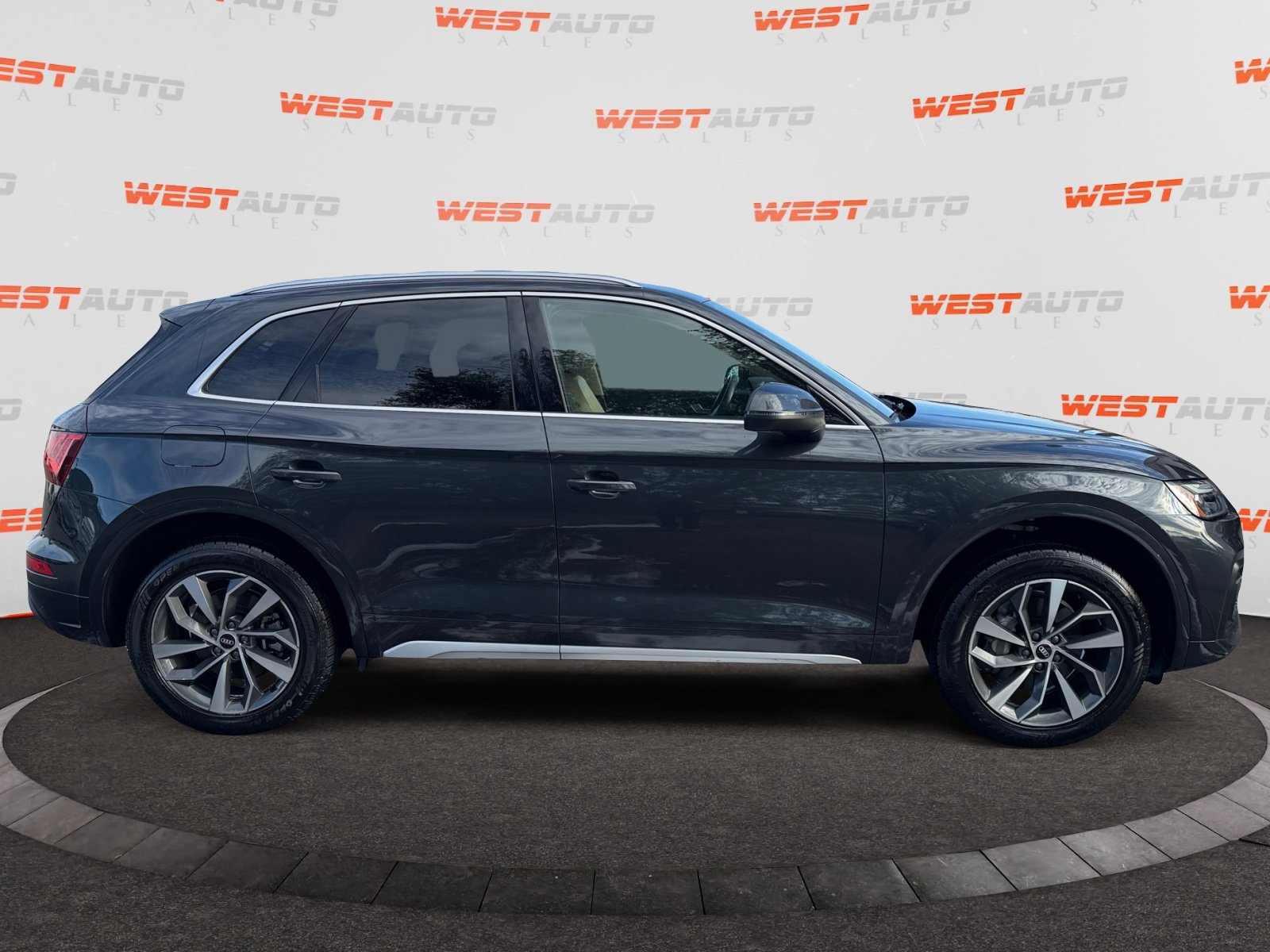 Used 2021 Audi Q5 2.0T Premium Plus AWD/4WD image 6